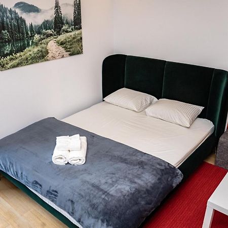Studio 14 Brasov Bagian luar foto