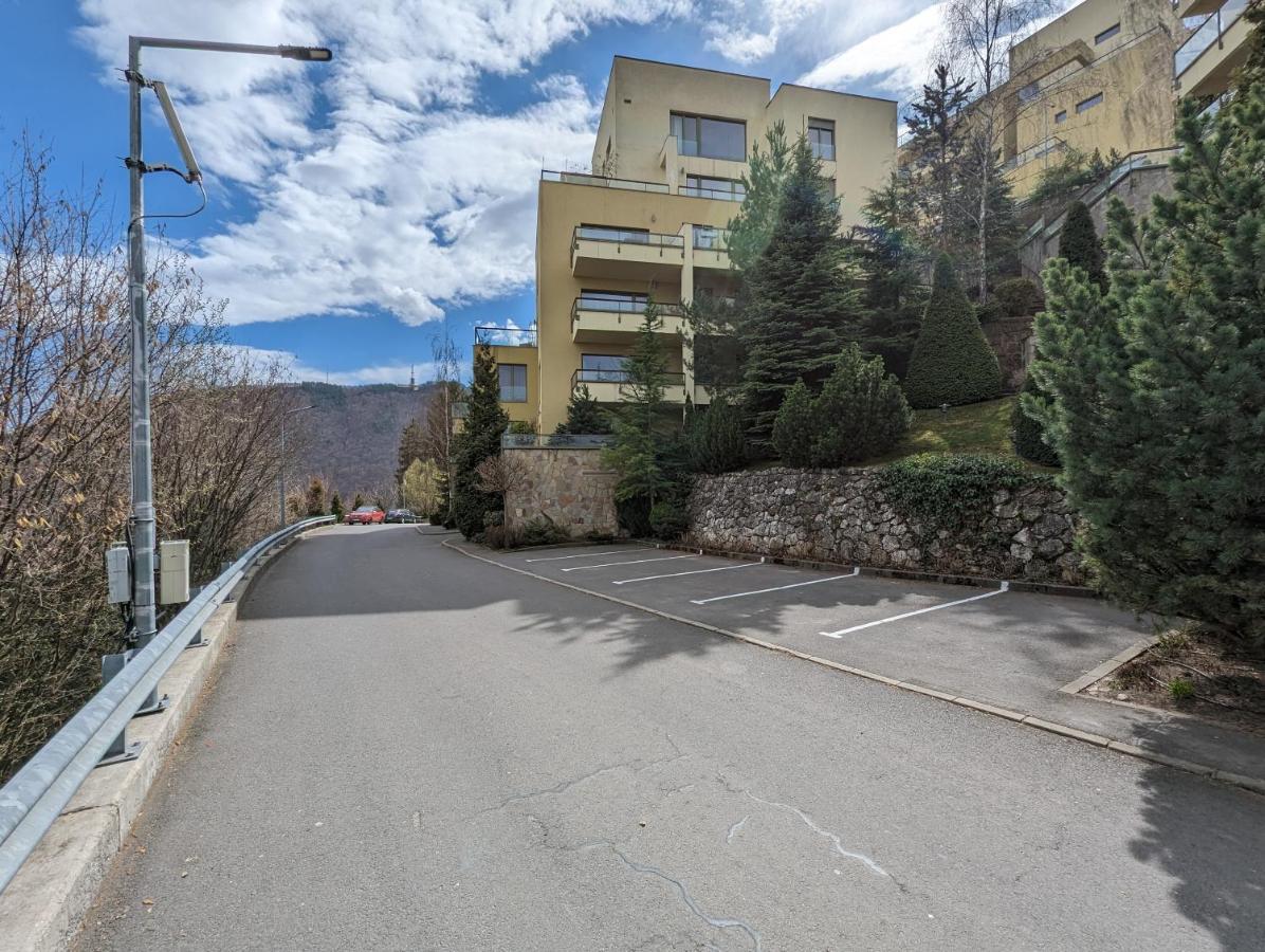Studio 14 Brasov Bagian luar foto