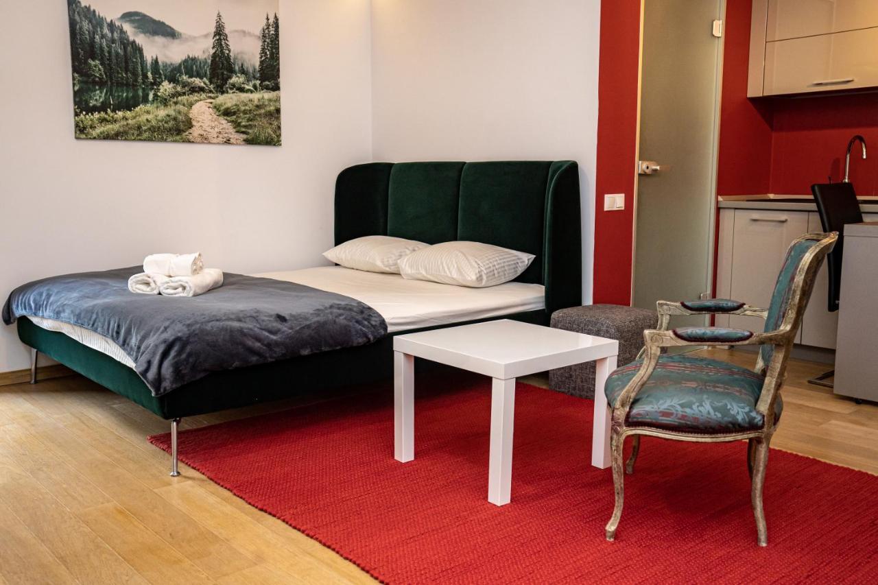Studio 14 Brasov Bagian luar foto
